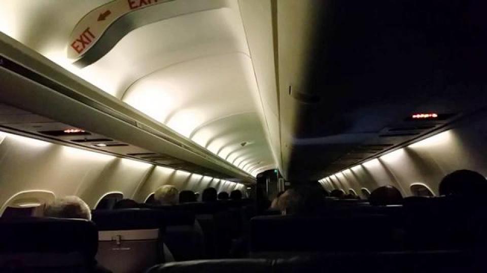 _e123_Thk2Y4_air02