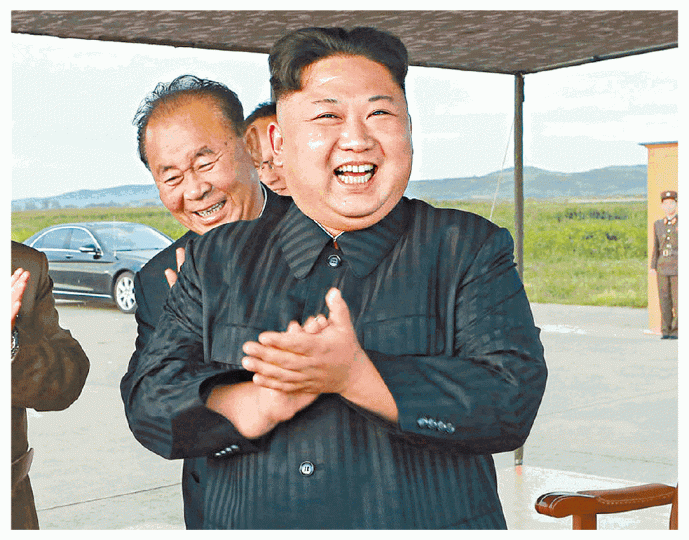■網傳金正恩乘坐專車(圖)抵京,官方封路提升安全級別。 互聯網
■網傳金正恩乘坐專車(圖)抵京,官方封路提升安全級別。 互聯網