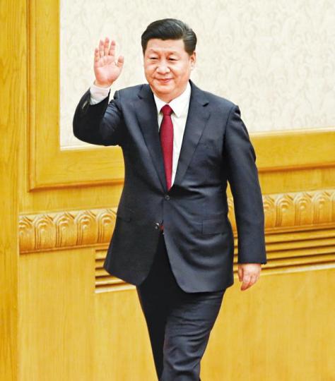 ■習近平或將親自到海南出席論壇。■執法人員檢查博鰲論壇船隻消防設施。 ■習近平或將親自到海南出席論壇。■執法人員檢查博鰲論壇船隻消防設施。
