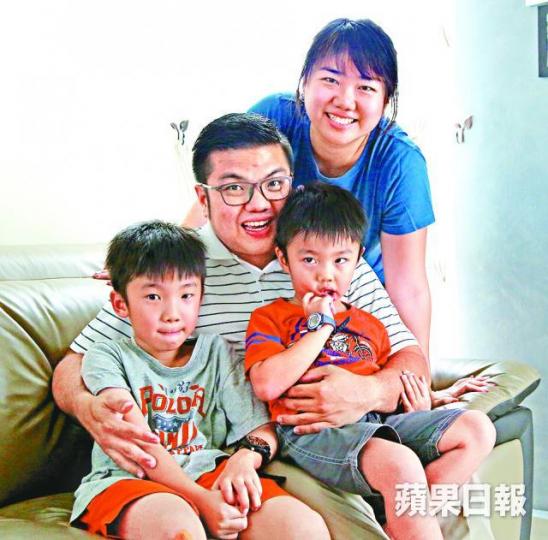 ■賀家碧現時一家四口定居大馬怡保，她嘆香港難有生存空間。