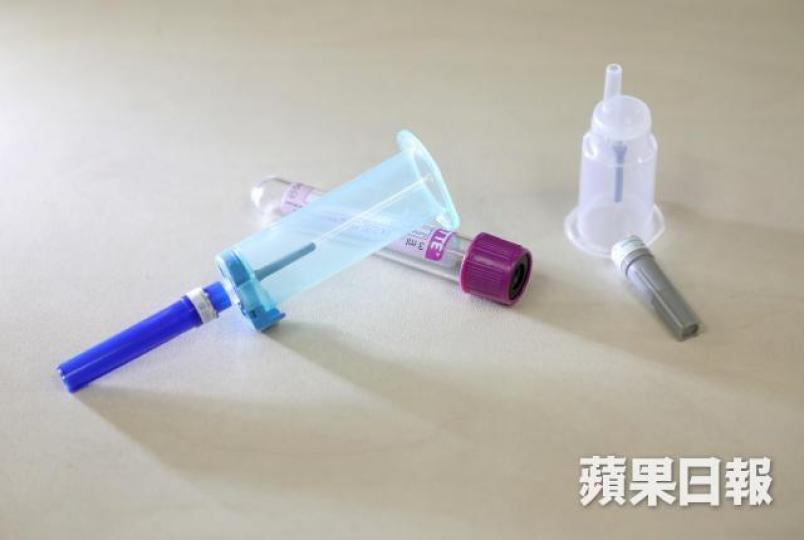 ■輔助抽血器成為傳播丙肝途徑是全球首例。夏家朗攝 ■輔助抽血器成為傳播丙肝途徑是全球首例。夏家朗攝