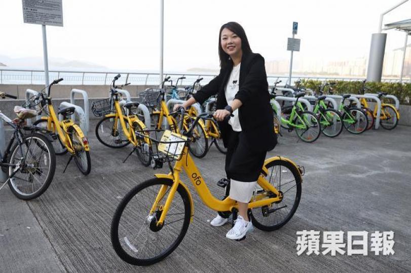 ■ofo亞太區市場營銷及公共關係主管雷愛琳表示,「香港人知道共享單車嘅人唔多」。譚德潤攝 ■ofo亞太區市場營銷及公共關係主管雷愛琳表示,「香港人知道共享單車嘅人唔多」。譚德潤攝