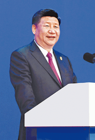 ■習近平昨於博鰲論壇開幕式發表主旨演講,宣示中國將推出10項開放市場措施。新華社 ■習近平昨於博鰲論壇開幕式發表主旨演講,宣示中國將推出10項開放市場措施。新華社