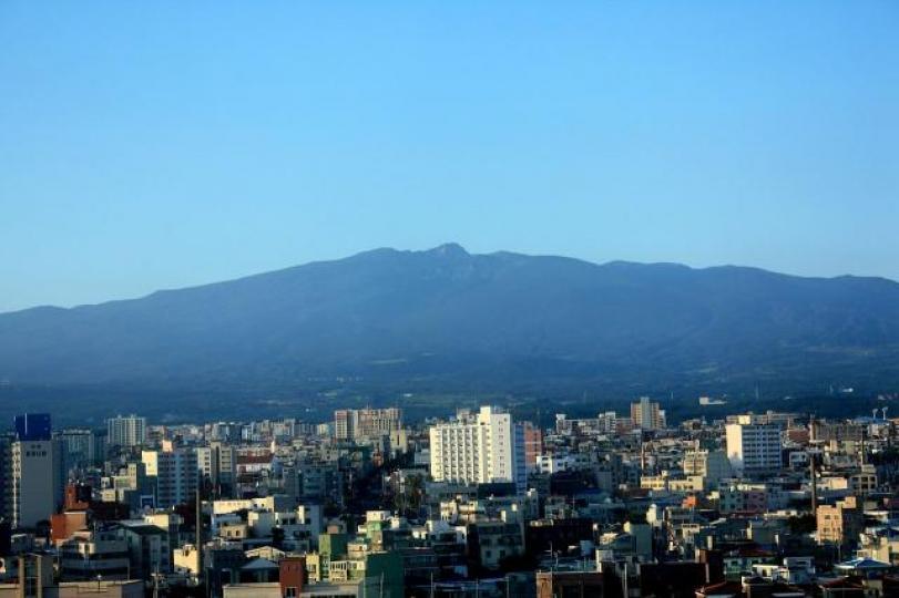 _e123_lujlxN_jeju