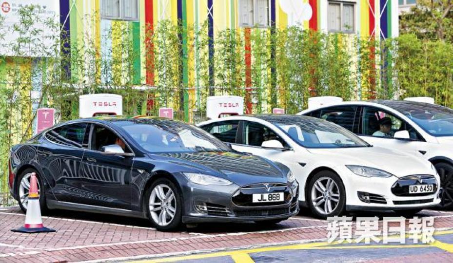 ■電動車逐漸普及,惟充電設施不足為人詬病。 ■電動車逐漸普及,惟充電設施不足為人詬病。