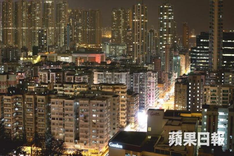 ■港府稱頻密調整燃料費確保兩電承擔的實際燃料成本適時在電費中反映,避免燃料賬累積大額結餘。資料圖片 ■港府稱頻密調整燃料費確保兩電承擔的實際燃料成本適時在電費中反映,避免燃料賬累積大額結餘。資料圖片