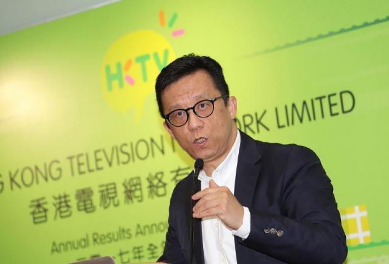 ■王維基用同一條「橋」玩盡電訊業同網購物流業。資料圖片 ■王維基用同一條「橋」玩盡電訊業同網購物流業。資料圖片