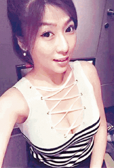 _e123_pvYxWv_a1002a