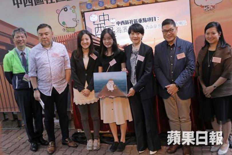 ■中西區區議會諮詢公眾後,決定將西區副食品批發市場臨海地段活化成海濱長廊。王心義攝 ■中西區區議會諮詢公眾後,決定將西區副食品批發市場臨海地段活化成海濱長廊。王心義攝