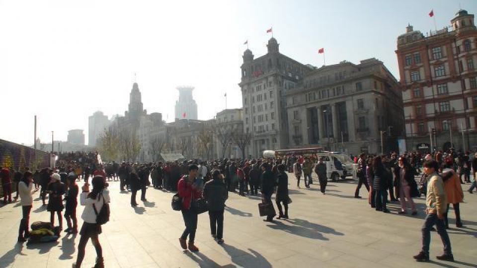 ■在資訊科技和環球貿易鏈底下,中國受外來因素的影響力越來越大,既不能獨善,亦不能獨惡。資料圖片 ■在資訊科技和環球貿易鏈底下,中國受外來因素的影響力越來越大,既不能獨善,亦不能獨惡。資料圖片