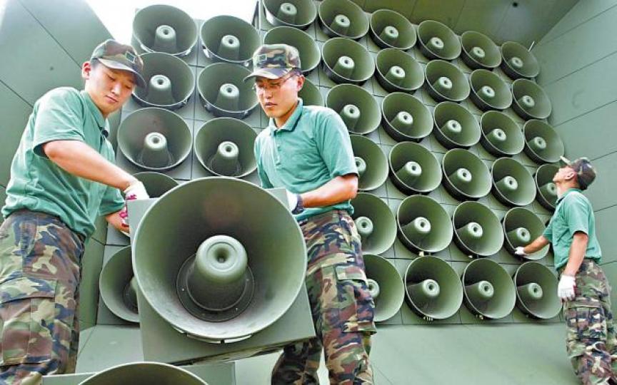 ■南韓在兩韓軍事分界線有大量擴音器對北韓廣播。美聯社 ■南韓在兩韓軍事分界線有大量擴音器對北韓廣播。美聯社