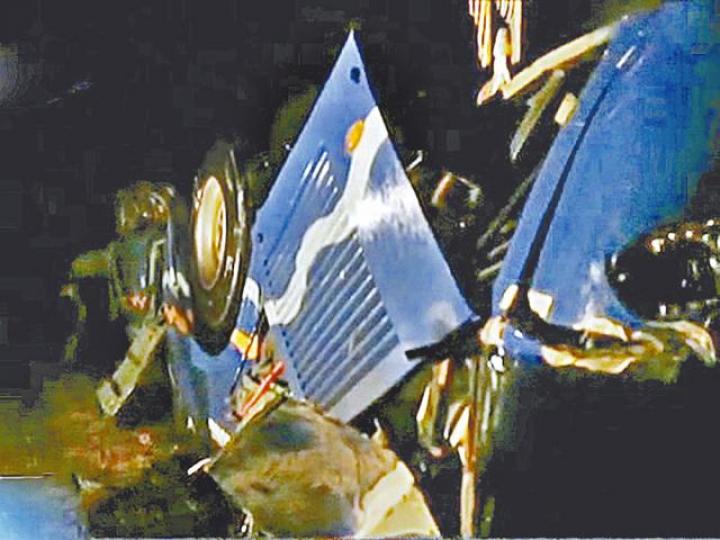 ■涉事旅遊巴翻側,32名中國遊客喪生。■平壤連接開城的黃海北道 ■涉事旅遊巴翻側,32名中國遊客喪生。■平壤連接開城的黃海北道