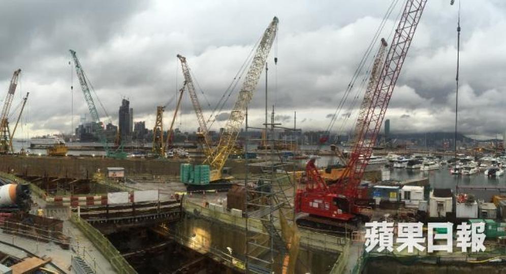 ■填海建屋被列為中長期方案。