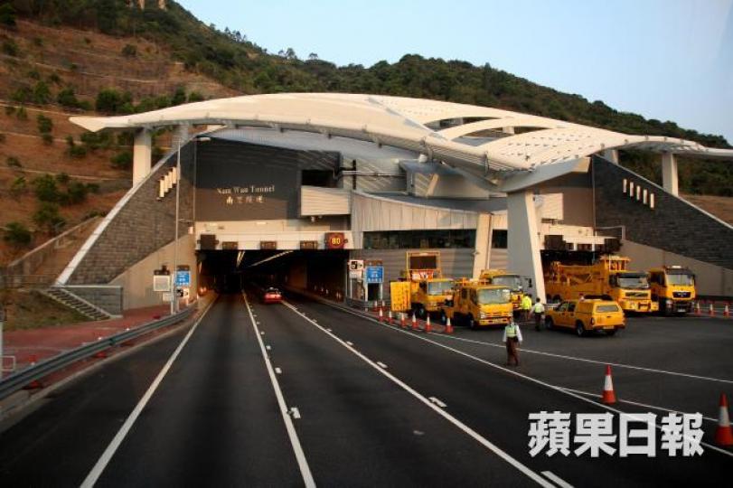 ■審計報告指八號幹線沙田段工程出現多筆糊塗賬;圖為八號幹線途經的南灣隧道。資料圖片 ■審計報告指八號幹線沙田段工程出現多筆糊塗賬;圖為八號幹線途經的南灣隧道。資料圖片