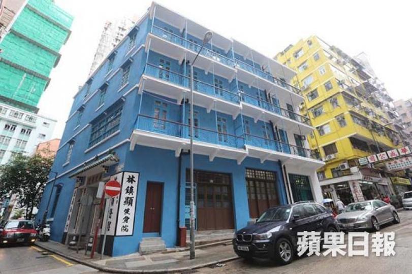 ■藍屋為戰前唐樓,在2000年被列為一級歷史建築。 資料圖片 ■藍屋為戰前唐樓,在2000年被列為一級歷史建築。 資料圖片