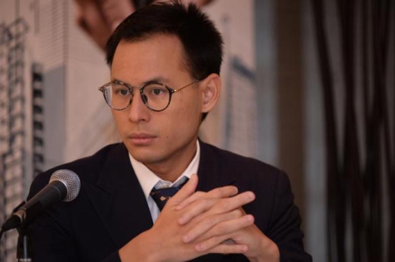 ■楊政龍喺英皇差唔多十年,終於正式進入董事局。資料圖片 ■楊政龍喺英皇差唔多十年,終於正式進入董事局。資料圖片
