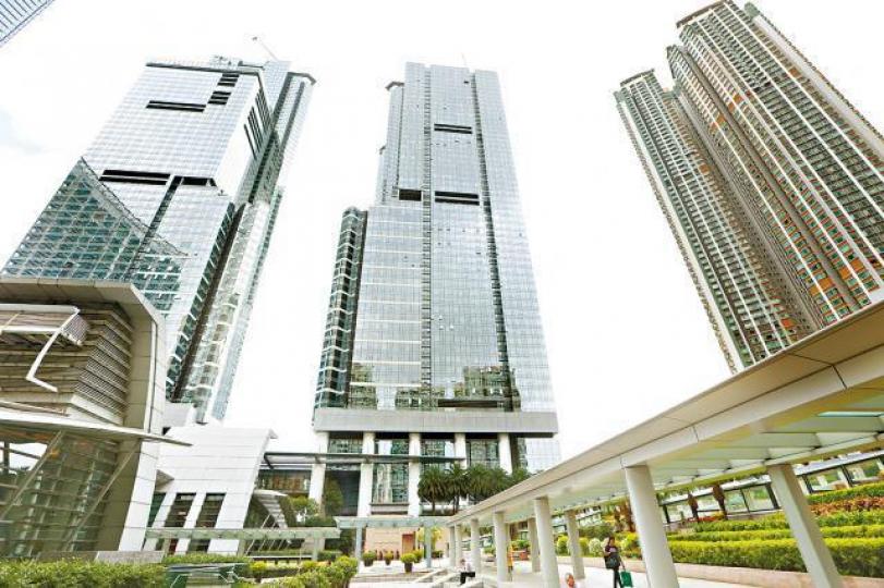 ■九龍站天璽昨推出4伙單位,加價44%至47%。資料圖片 ■九龍站天璽昨推出4伙單位,加價44%至47%。資料圖片