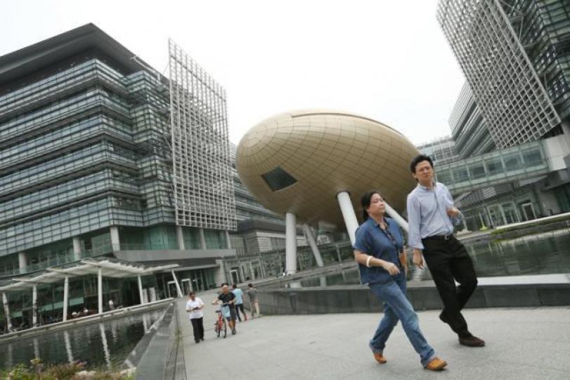 ■科網股近10年再抬頭，發展創新科技成為政策重點，IT從業員十份搶手。資料圖片