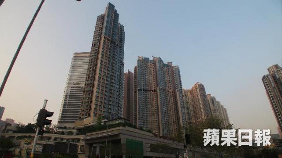 ■天晉6座高層D室兩房戶以1,092萬元沽出,呎價20,373元。 ■天晉6座高層D室兩房戶以1,092萬元沽出,呎價20,373元。