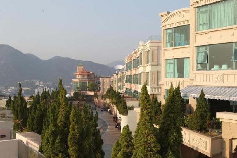 ■富豪海灣是其中一個低水豪宅。 資料圖片 ■富豪海灣是其中一個低水豪宅。 資料圖片