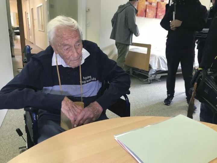 ■古多爾如願以安樂死方式了結生命。■古多爾是植物學家。 ■古多爾如願以安樂死方式了結生命。■古多爾是植物學家。