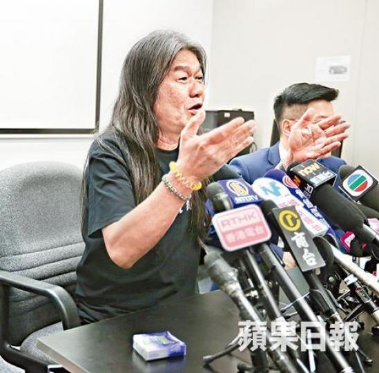 ■行管會決定向梁國雄追討薪津,立法會主席梁君彥拒回應法律費用會否更高。何穎賢攝 ■行管會決定向梁國雄追討薪津,立法會主席梁君彥拒回應法律費用會否更高。何穎賢攝