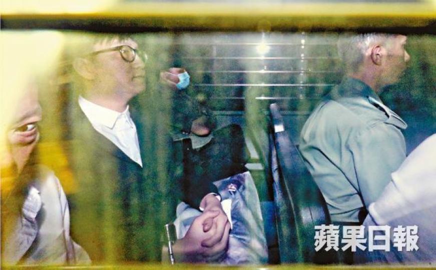 ■梁天琦昨由囚車押到法庭應訊。何家達攝次被告李諾文第三被告盧建民 ■梁天琦昨由囚車押到法庭應訊。何家達攝次被告李諾文第三被告盧建民