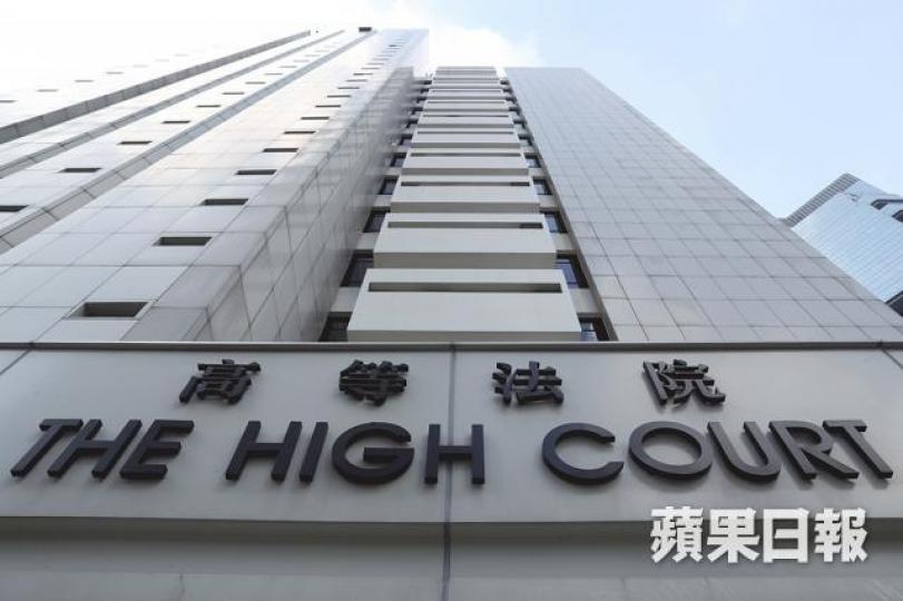 ■退休懲教署職員涉嫌多番性侵親女,昨在高等法院受審。 ■退休懲教署職員涉嫌多番性侵親女,昨在高等法院受審。