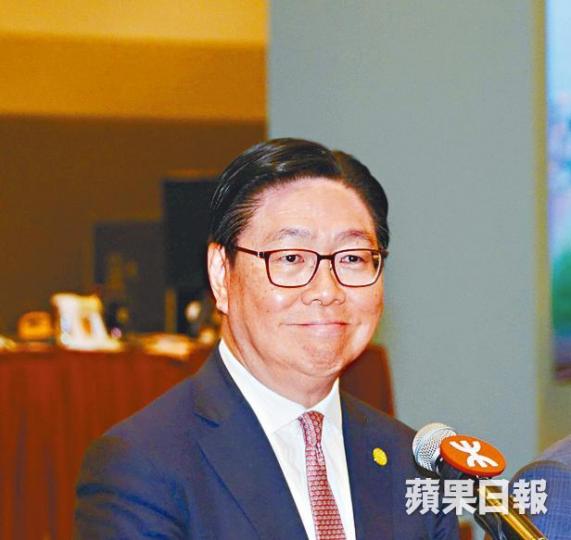 ■港鐵主席馬時亨稱會反映股東大會上各位小股東的意見。 ■港鐵主席馬時亨稱會反映股東大會上各位小股東的意見。
