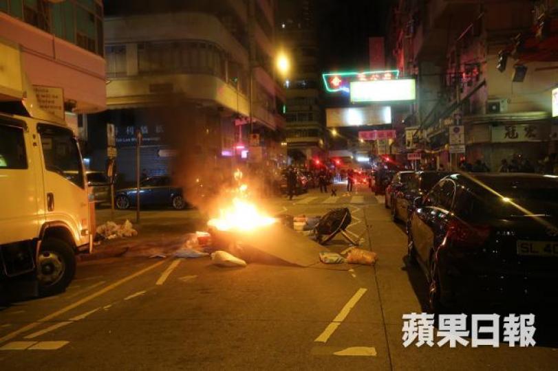 ■旺角騷亂後,警方不遺餘力地加強打壓示威能力。資料圖片 ■旺角騷亂後,警方不遺餘力地加強打壓示威能力。資料圖片
