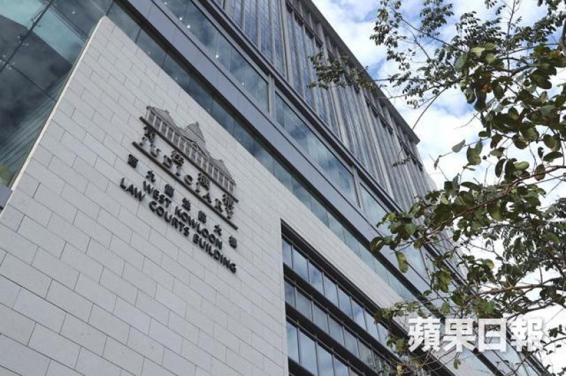 涉案教師昨在西九龍法院受審。資料圖片 涉案教師昨在西九龍法院受審。資料圖片