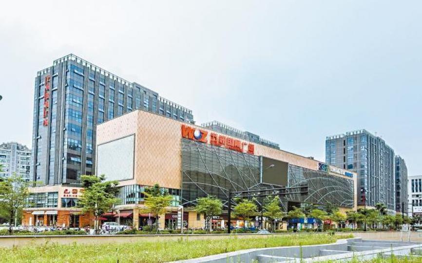 ■五洲國際昨急插逾八成後停牌;圖為旗下杭洲五洲國際廣場。互聯網 ■五洲國際昨急插逾八成後停牌;圖為旗下杭洲五洲國際廣場。互聯網