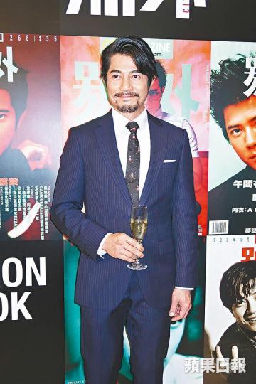■郭富城前晚一身西裝打扮出席活動,他表示留鬚的樣子令女兒吃驚。■Moka早前於社交媒體表示囡囡識叫媽媽。資料圖片 ■郭富城前晚一身西裝打扮出席活動,他表示留鬚的樣子令女兒吃驚。■Moka早前於社交媒體表示囡囡識叫媽媽。資料圖片