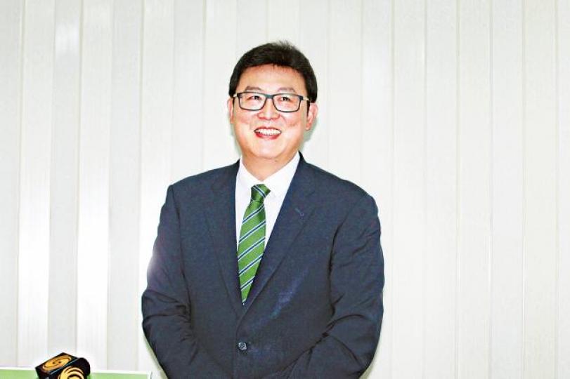 姚文智 姚文智