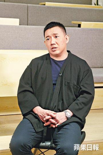 杜汶澤:馬逢國應該一早喺立法嘅過程喺立法會提出!有人俾人拉咗,你哋先去做,太遲喇! 杜汶澤:馬逢國應該一早喺立法嘅過程喺立法會提出!有人俾人拉咗,你哋先去做,太遲喇!