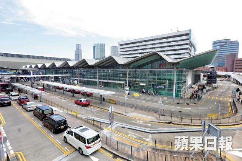 ■沙中綫紅磡站擴建月台爆出鋼筋造假風波。 ■沙中綫紅磡站擴建月台爆出鋼筋造假風波。