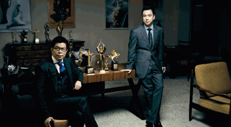 ■王中軍(左)與王中磊。 ■王中軍(左)與王中磊。