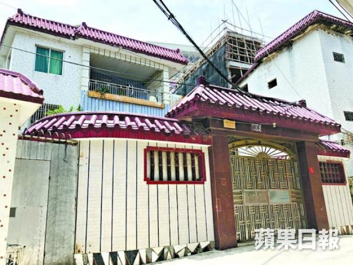 ■葉繼歡發迹後在鄉間興建的大屋已被充公,現成為公安宿舍。 ■葉繼歡發迹後在鄉間興建的大屋已被充公,現成為公安宿舍。