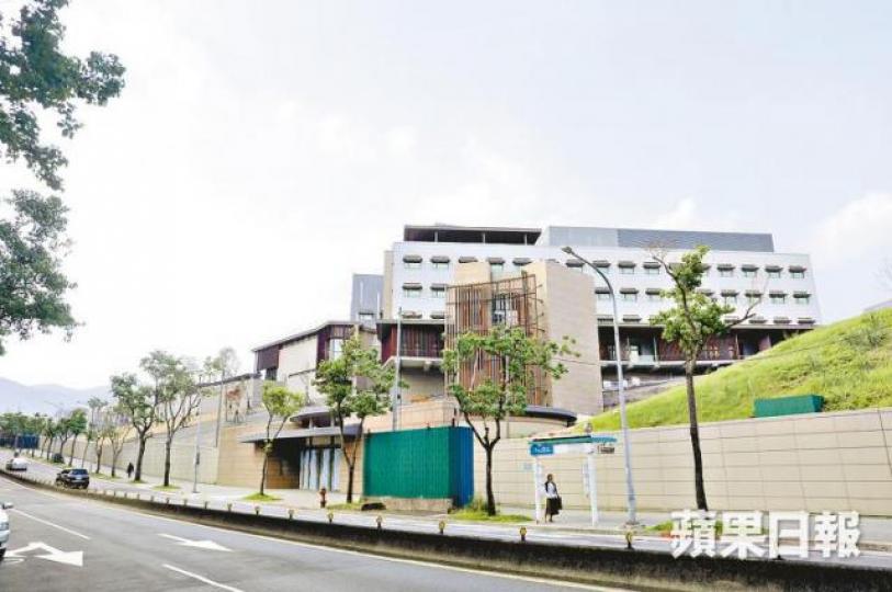 ■AIT新館依山而建,居高臨下。王心義攝■美軍陸戰隊 ■AIT新館依山而建,居高臨下。王心義攝■美軍陸戰隊
