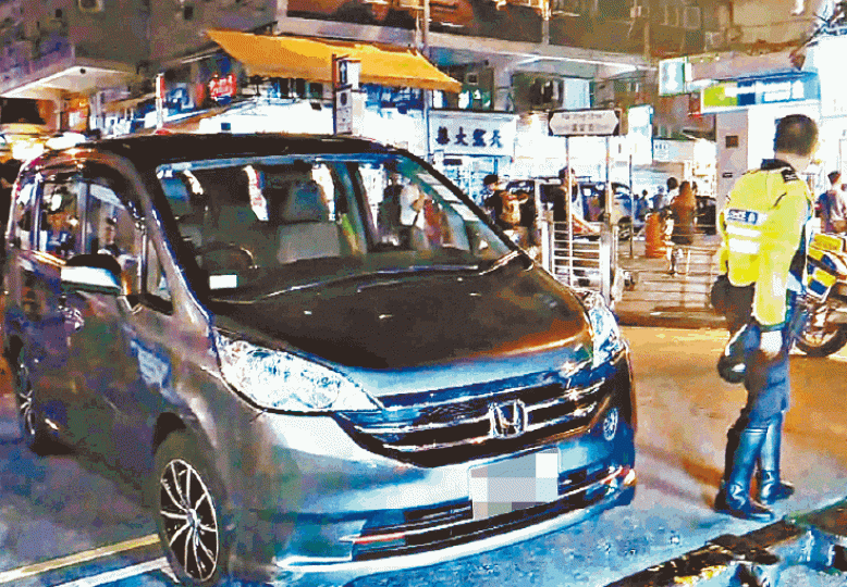 ■李家潤涉駕駛七人車撞傷一名輪椅漢。■李家潤 ■李家潤涉駕駛七人車撞傷一名輪椅漢。■李家潤