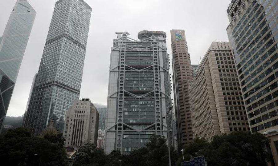■本港大行坐擁龐大存款,對於加息未感壓力,故遲遲未有跟隨加P。資料圖片 ■本港大行坐擁龐大存款,對於加息未感壓力,故遲遲未有跟隨加P。資料圖片
