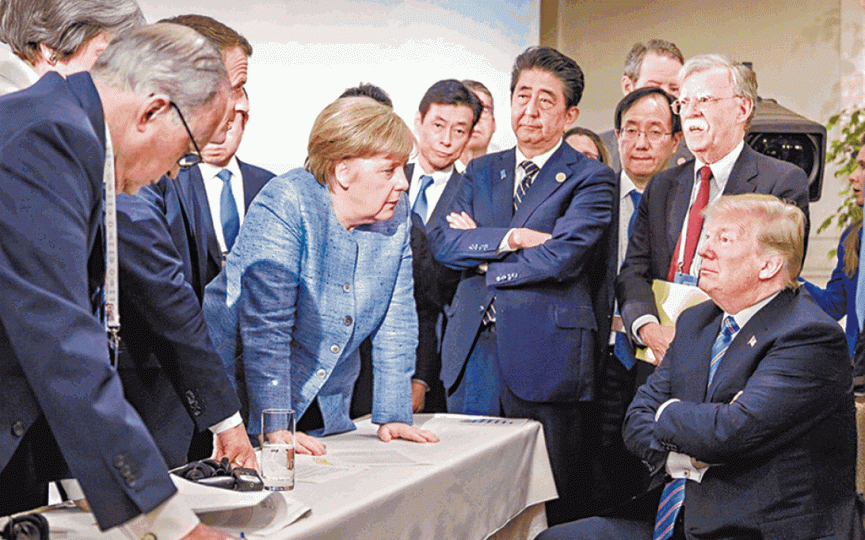 ■安倍在特朗普與歐洲領袖爭拗中亦「中箭」。 ■安倍在特朗普與歐洲領袖爭拗中亦「中箭」。