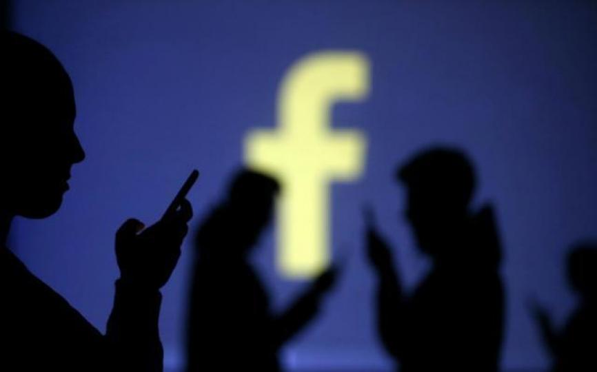 ■以全球市場來說,facebook主導了手機App的市場。資料圖片 ■以全球市場來說,facebook主導了手機App的市場。資料圖片