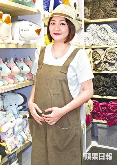 ■Liddy對BB性別保持神秘,表示待BB出世後才公佈。 ■Liddy對BB性別保持神秘,表示待BB出世後才公佈。