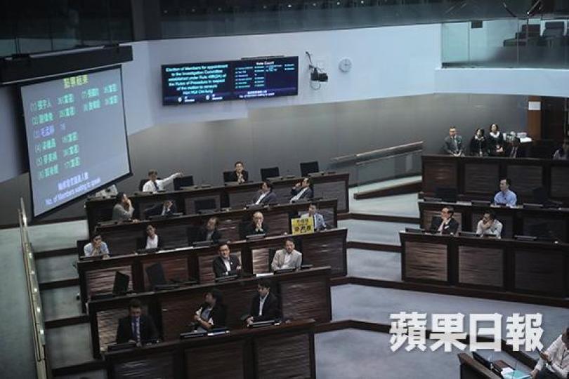 ■立法會內會昨選出查許智峯調查委員會,建制派搶佔五席兼包攬正副主席。何心義攝 ■立法會內會昨選出查許智峯調查委員會,建制派搶佔五席兼包攬正副主席。何心義攝
