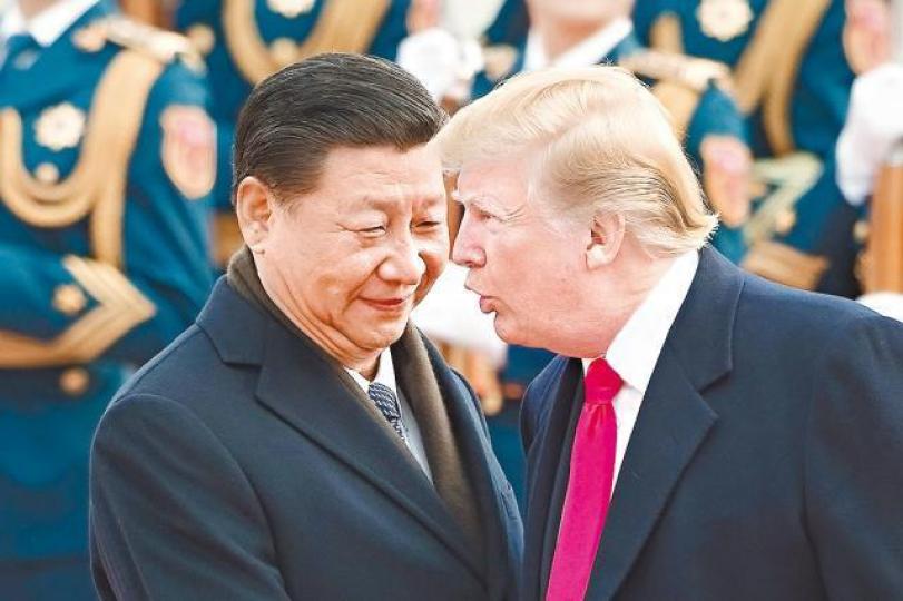 ■面對特朗普的貿易戰威脅,內地民間紛紛獻計,希望習近平出奇招反擊。資料圖片 ■面對特朗普的貿易戰威脅,內地民間紛紛獻計,希望習近平出奇招反擊。資料圖片