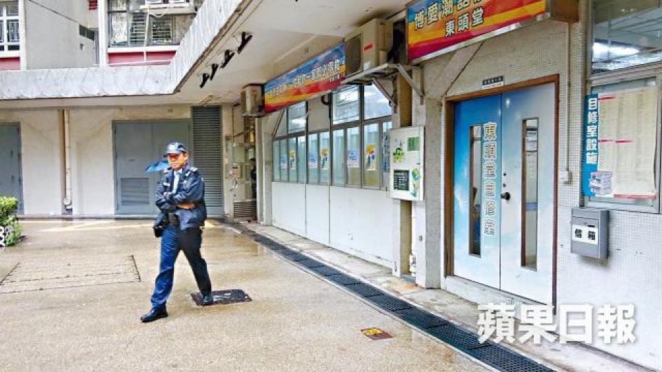 ■博愛潮語浸信會東頭堂職員拒絕回應事件。簡明恩攝 ■博愛潮語浸信會東頭堂職員拒絕回應事件。簡明恩攝