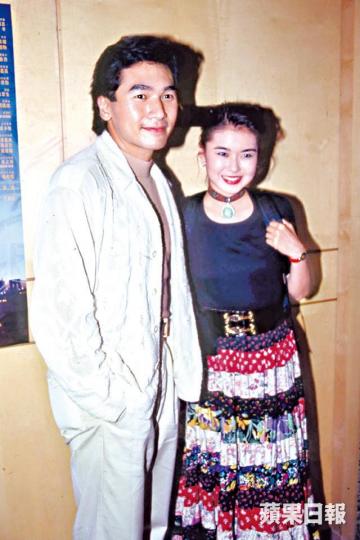 ■蘭子曾與方中信拍拖,傳因莫可欣介入分手。■蘭子(左)與李嘉欣(中)為88年港姐冠亞軍。 ■蘭子曾與方中信拍拖,傳因莫可欣介入分手。■蘭子(左)與李嘉欣(中)為88年港姐冠亞軍。