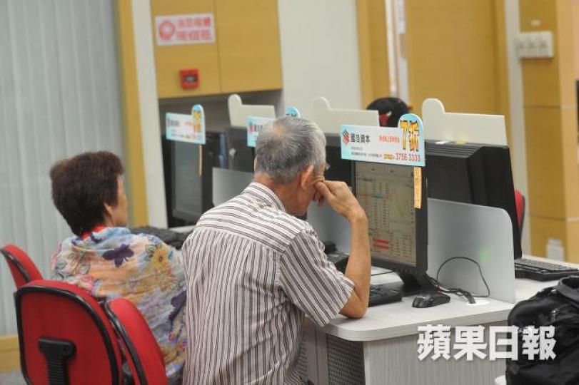 ■近期百幾至二百幾億市值嘅增長股當炒,股民可留意。資料圖片 ■近期百幾至二百幾億市值嘅增長股當炒,股民可留意。資料圖片
