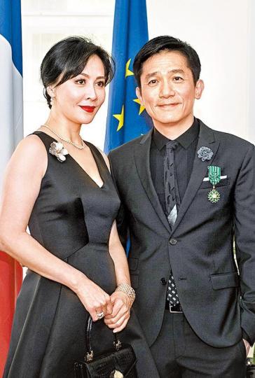 張曼玉
張曼玉